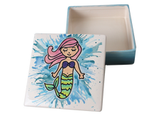 Load image into Gallery viewer, Majestic Mermaid Tile Box
