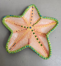 Load image into Gallery viewer, Little Starfish Dish
