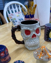 Load image into Gallery viewer, Skull Stein
